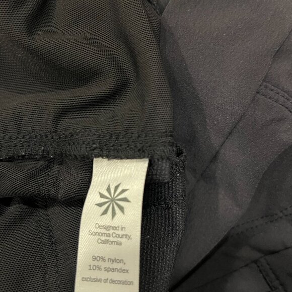 Athleta Chelsea Utility Cargo Pant, Stretch, Black, 2 - Picture 6 of 10